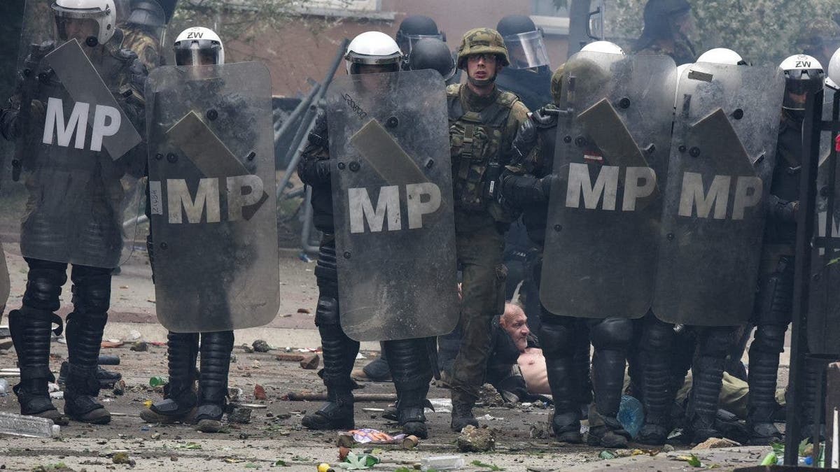 Kosovo NATO peace keeping