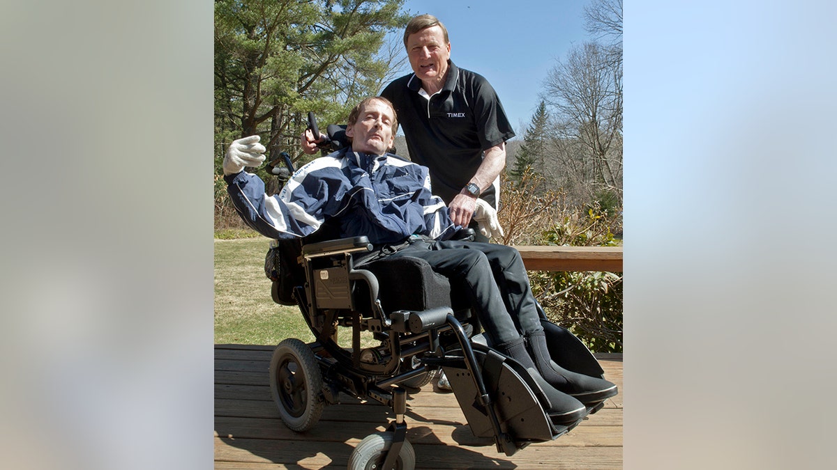 Dick Hoyt and his son