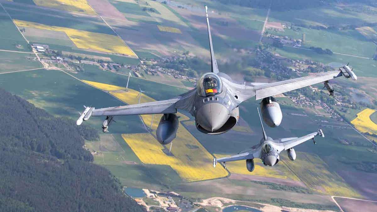 Romanian Air Force F- 16s 