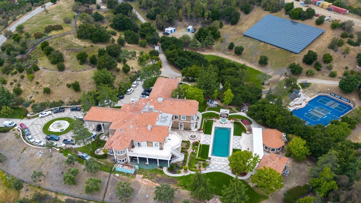 Aerial shot of Jamie Foxx's home