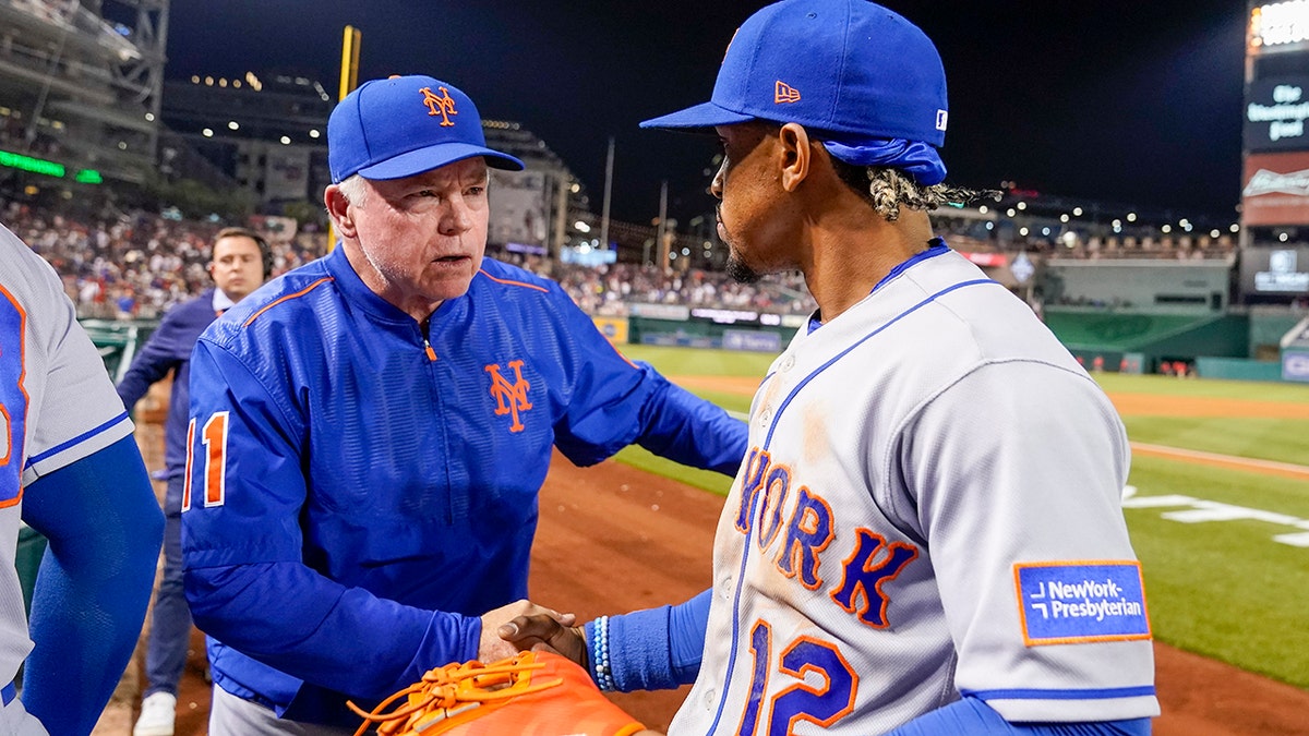 Report: Buck Showalter's 3-Year Deal With Mets Worth $11.25 Million -  Sports Illustrated New York Mets News, Analysis and More