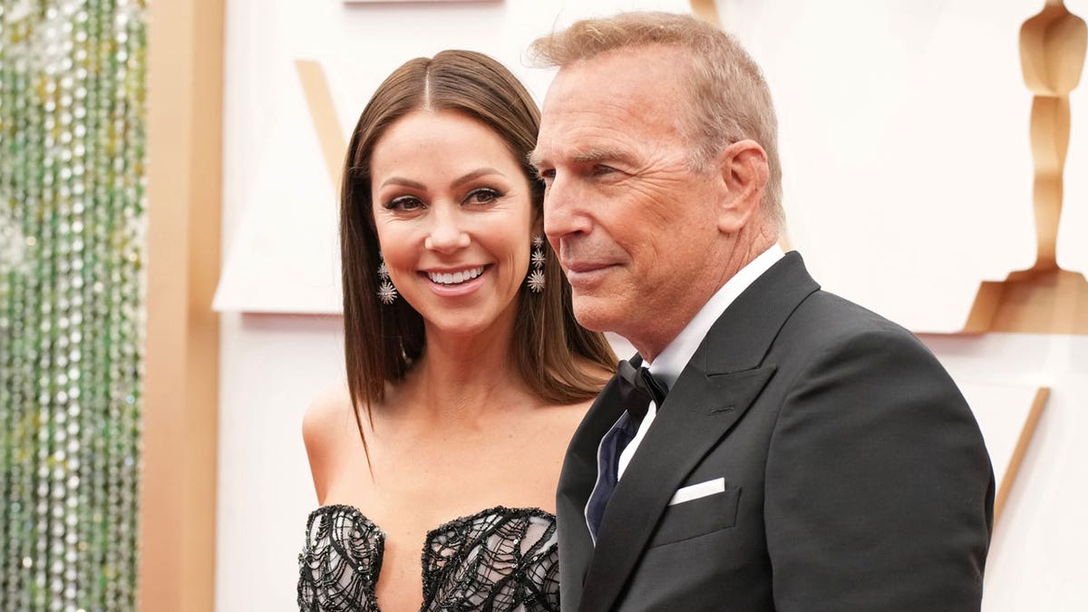 Yellowstone star Kevin Costner, wife Christine Baumgartner divorcing A look back at their love story Fox News