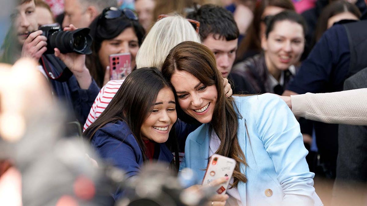 Kate Middleton poses for a selfie