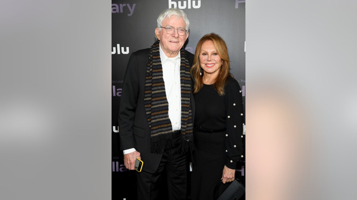 Phil Donahue and Marlo Thomas posing together