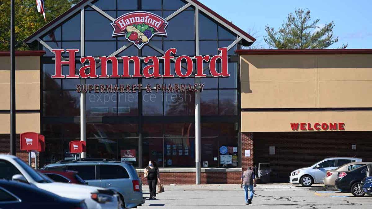 Hannaford Supermarket