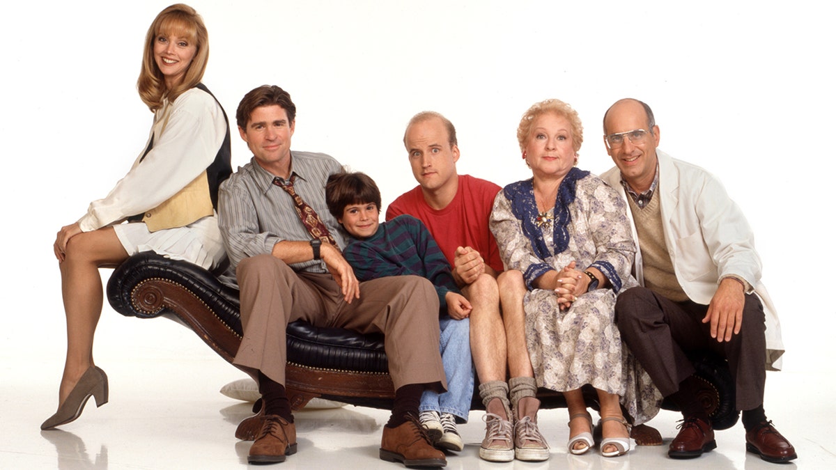 The cast of "Good Advice" in a promotional photo
