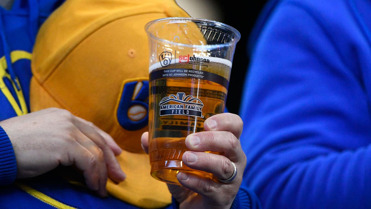 Shorter Baseball Games Are a Beer Vendor's Dream