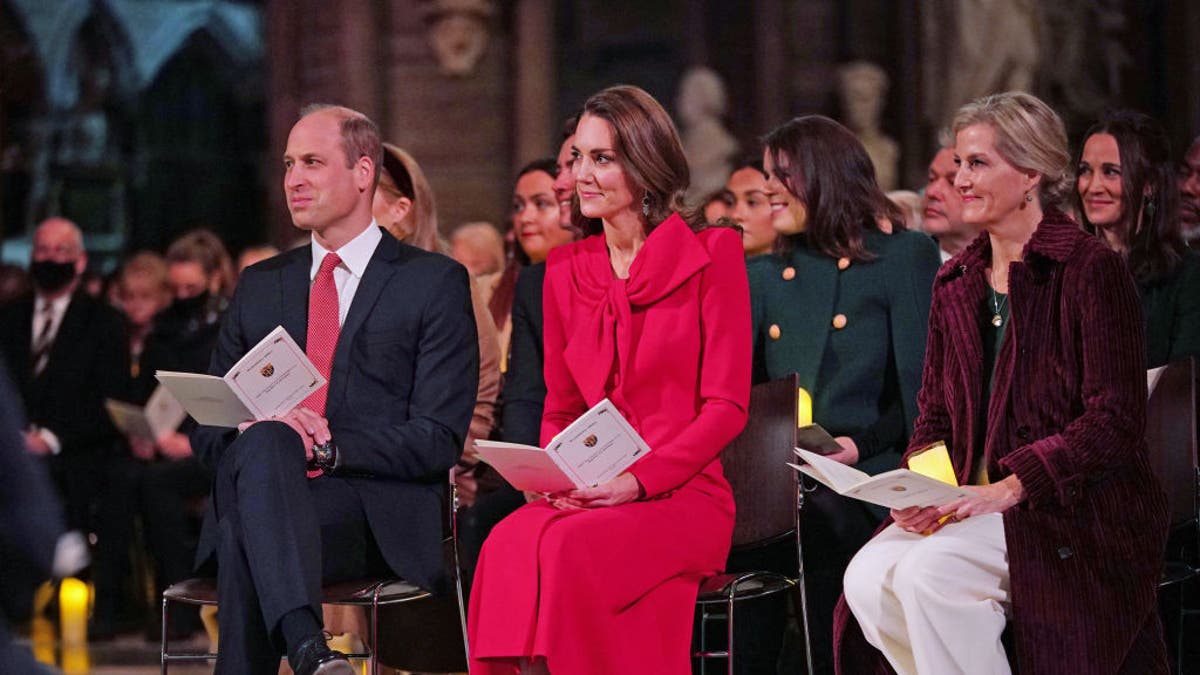 kate middleon prince william countess sophie at christmas concert 2021