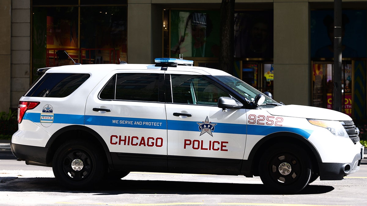 A Chicago Police car