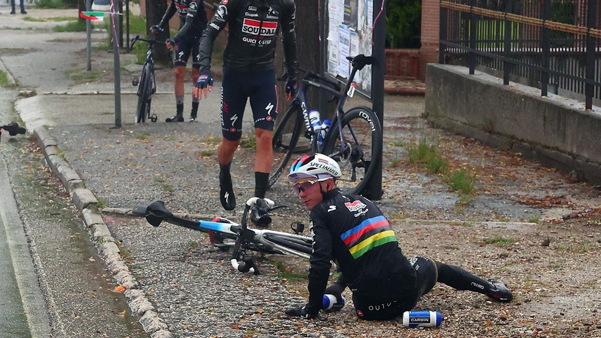 Remco Evenepoel crashes during race