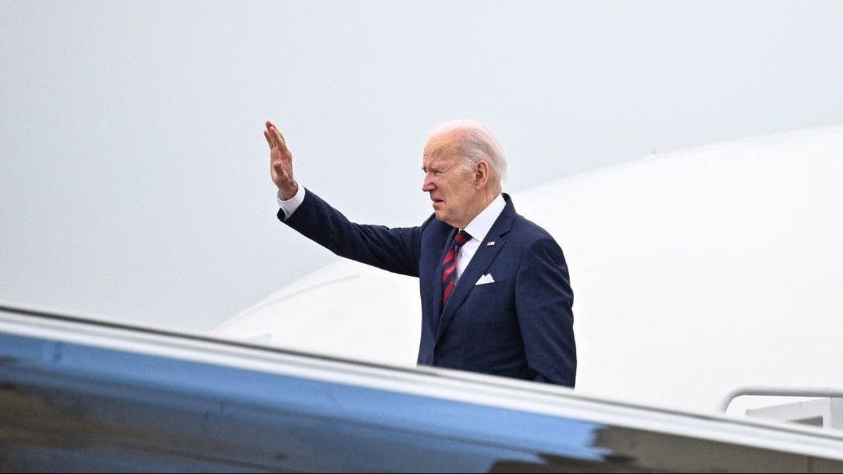 Biden departs for Rehoboth Beach, Delaware