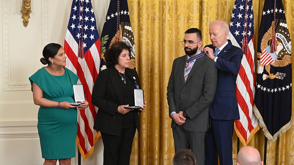 Biden awards medal of valor to NYPD detective