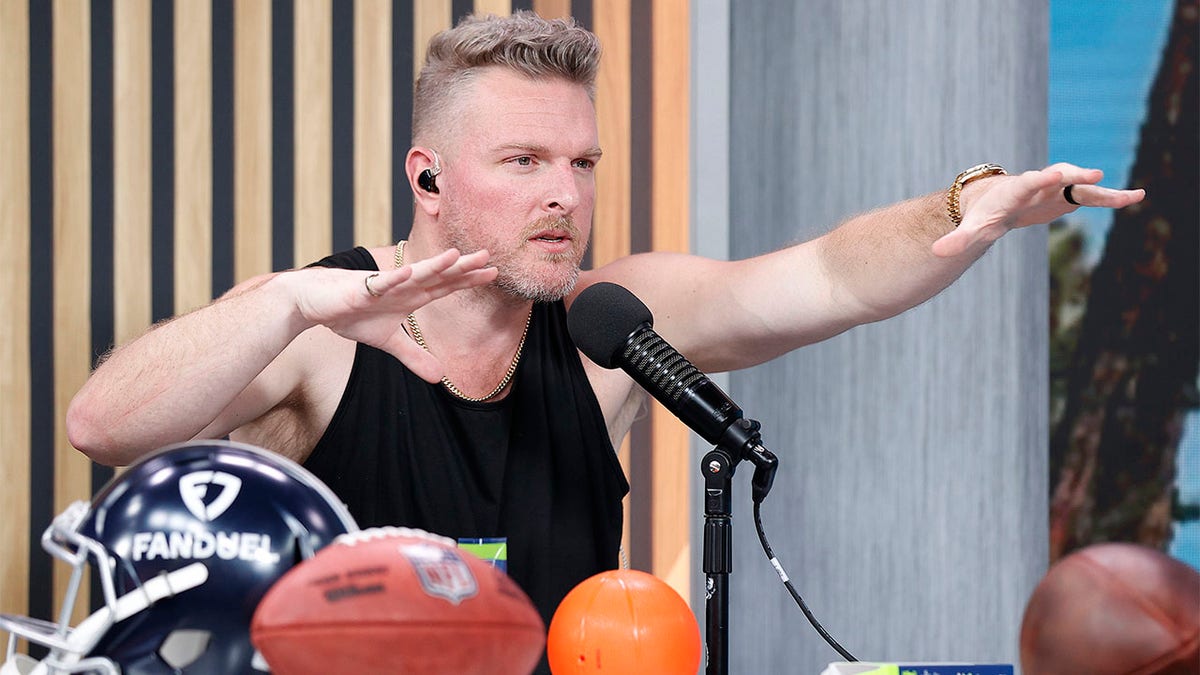 Pat McAfee speaks on radio row