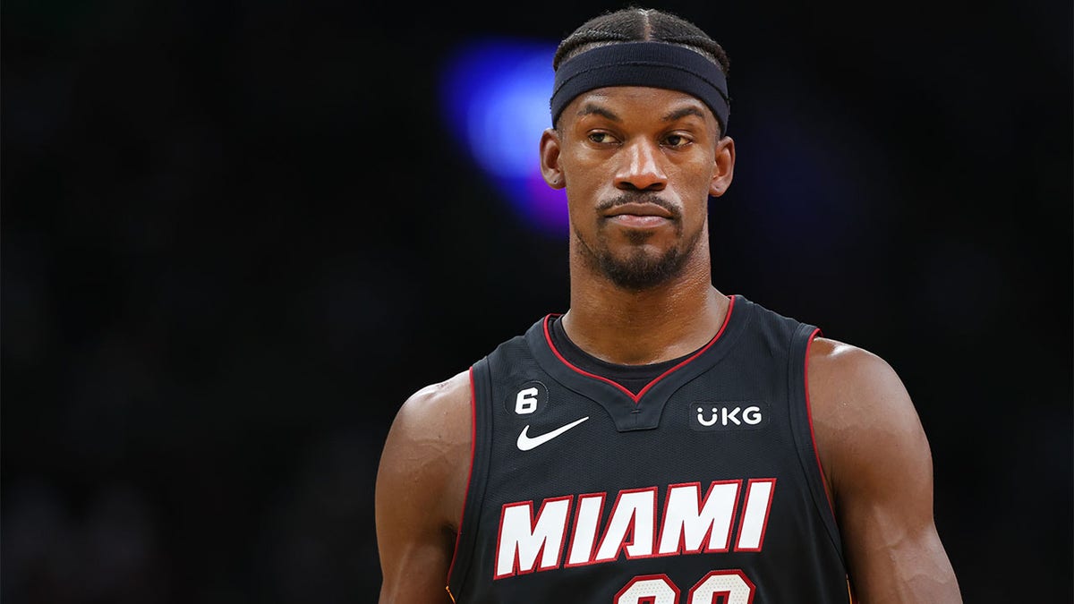 Miami Heat star Jimmy Butler sports wild new look at NBA media day