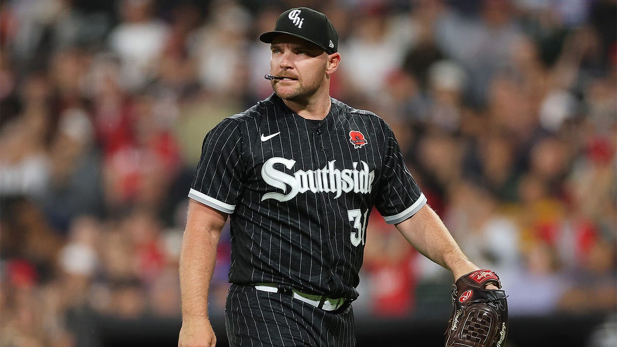 Liam Hendriks pitches against the Angels