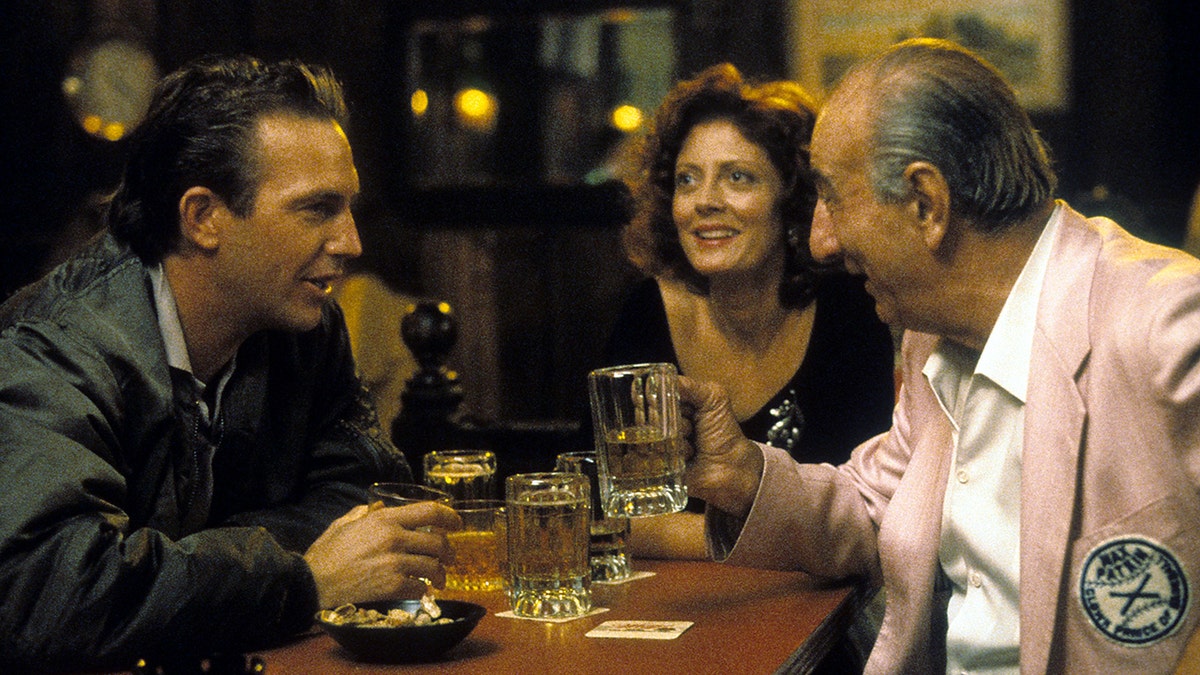 Kevin Costner and Susan Sarandon in "Bull Durham"