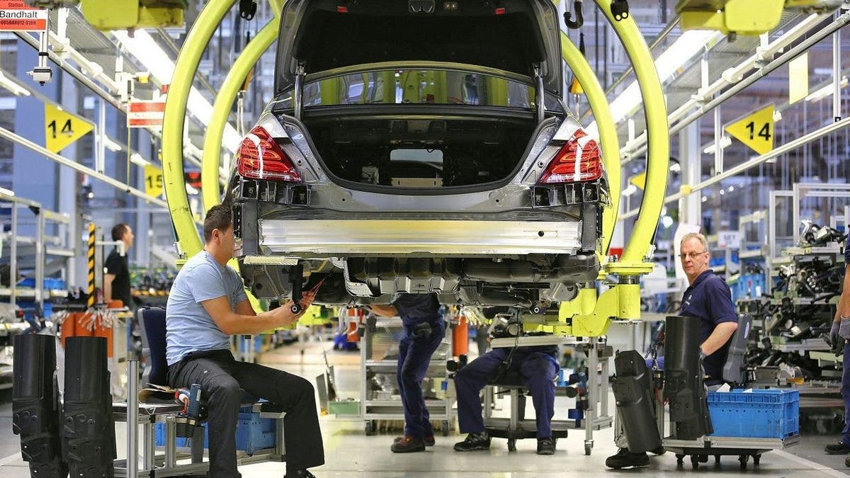 SINDELFINGEN Mercedes Benz factory