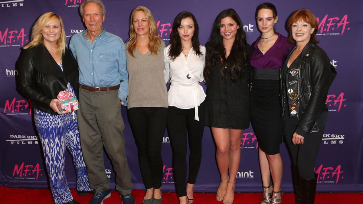 clint eastwood with frances fisher and daughters