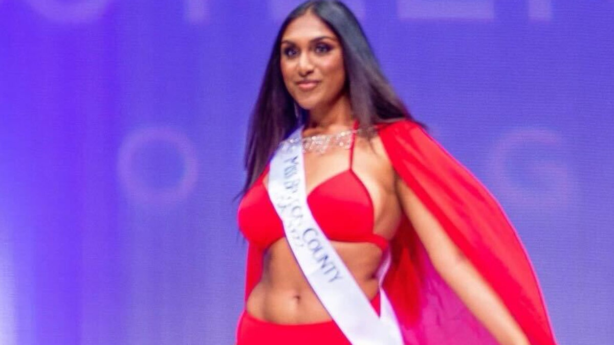 Manju bangalore competing in the Miss Oregon pageant