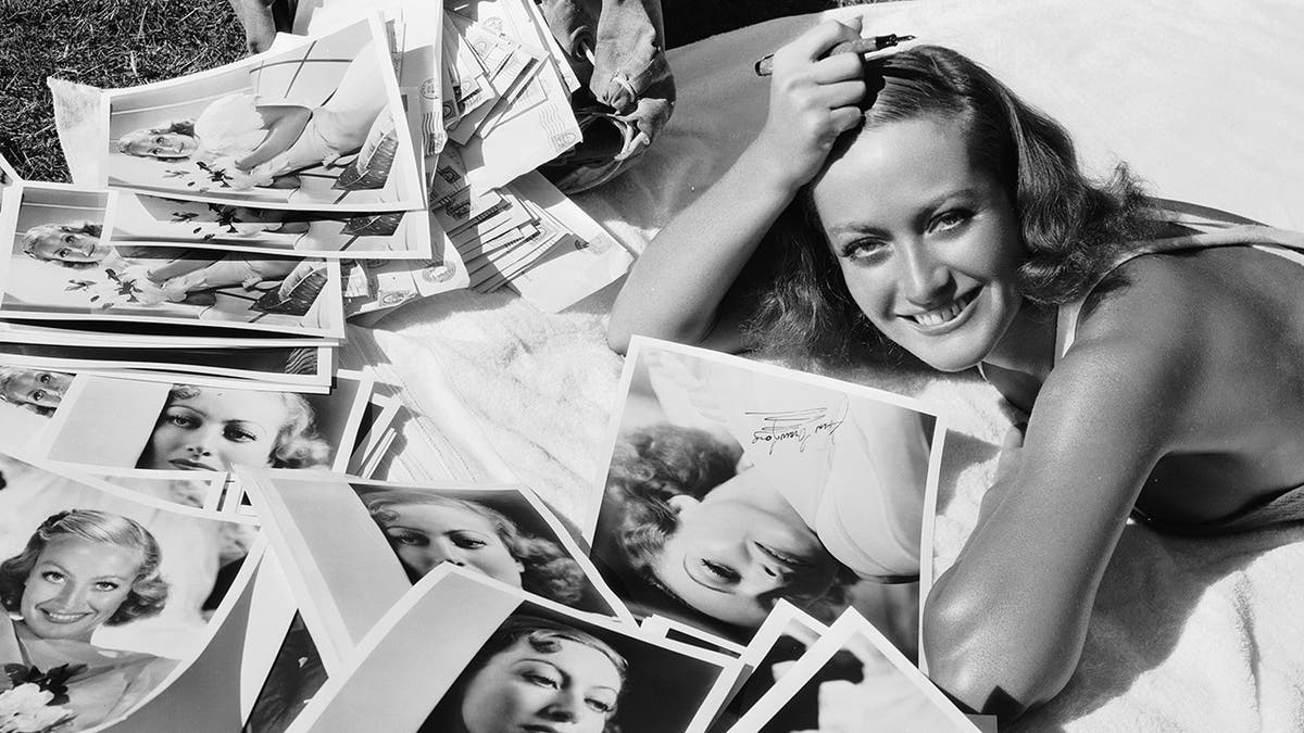 Joan Crawford fan mail