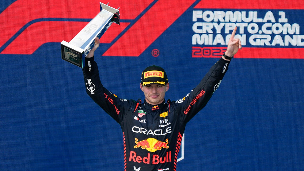 Max Verstappen with the trophy