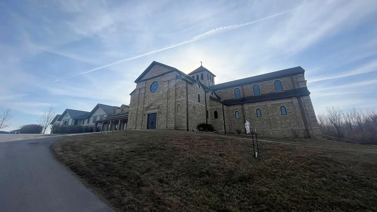 La Abadía de Nuestra Señora de Éfeso en Gower, Missouri.