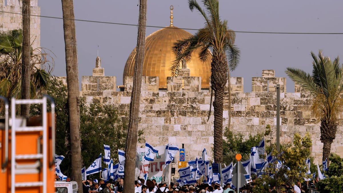 Old City of Jerusalem, Israelis wave flags