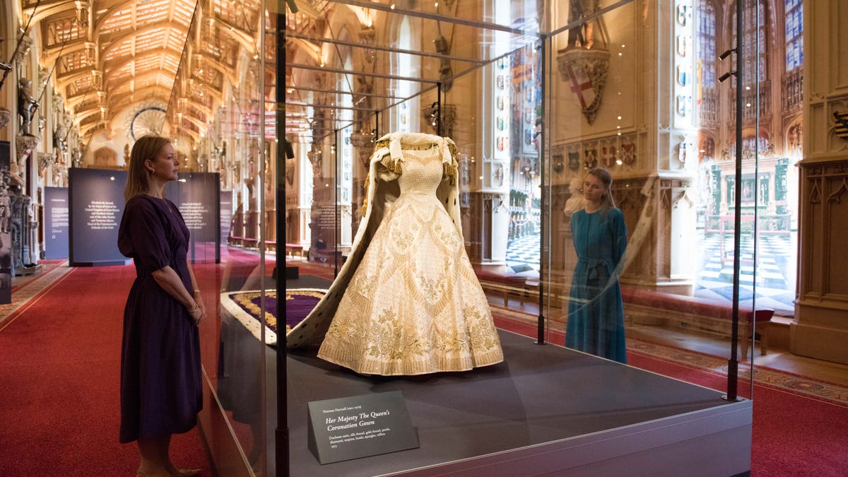 Queen Elizabeth's coronation dress