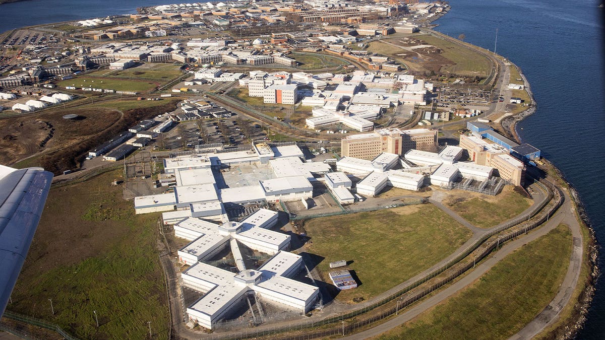 NYC May House Illegal Immigrants At Infamous Prison: 'We Are ...