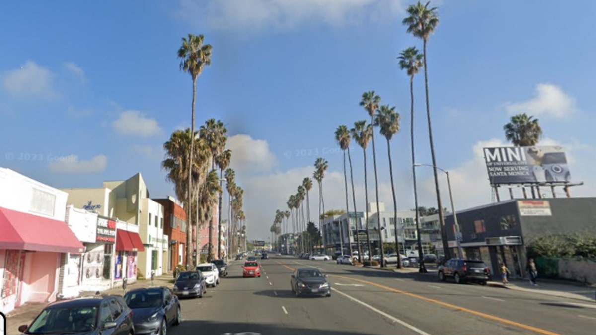 2900 block of Santa Monica Boulevard