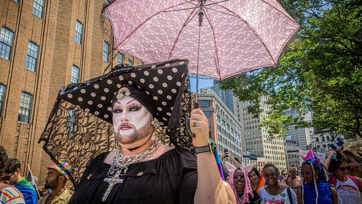 Sisters of perpetual indulgence