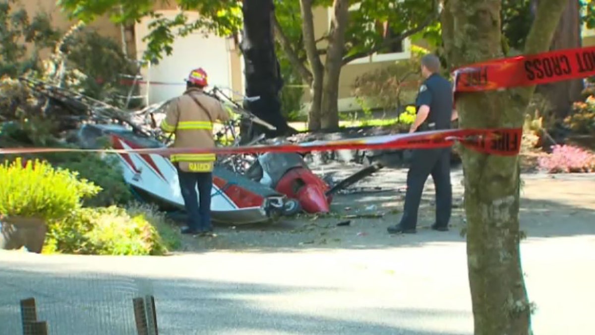 officials at scene of float plane crash