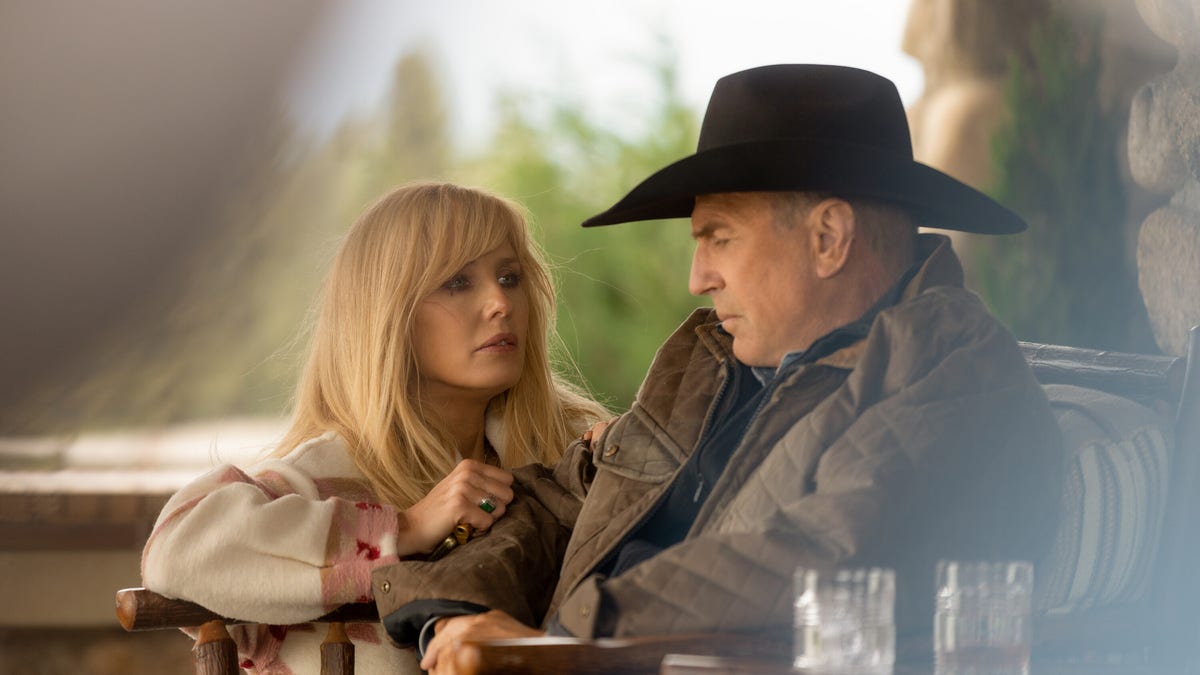 Kevin Costner and Kelly Reilly on "Yellowstone"