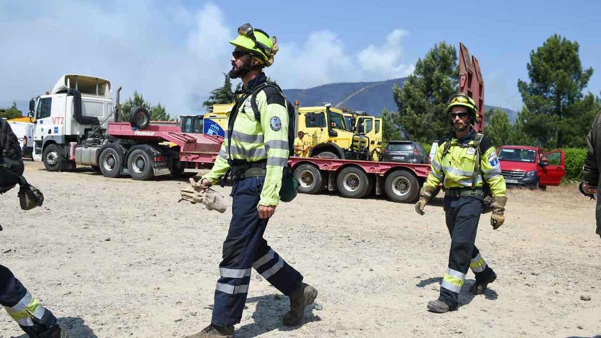 Spanish firefighters