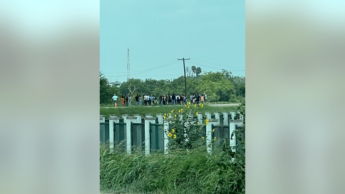 Texas illegal border crossing