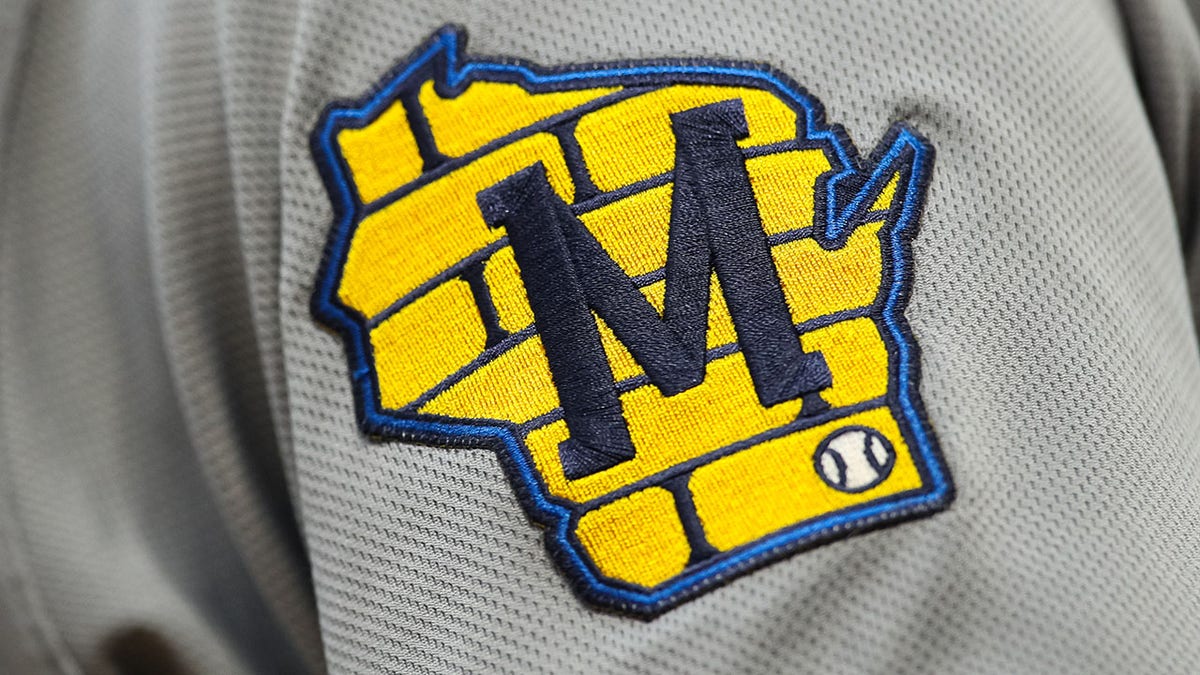 Milwaukee Brewers will foot most of bill to renovate Maryvale