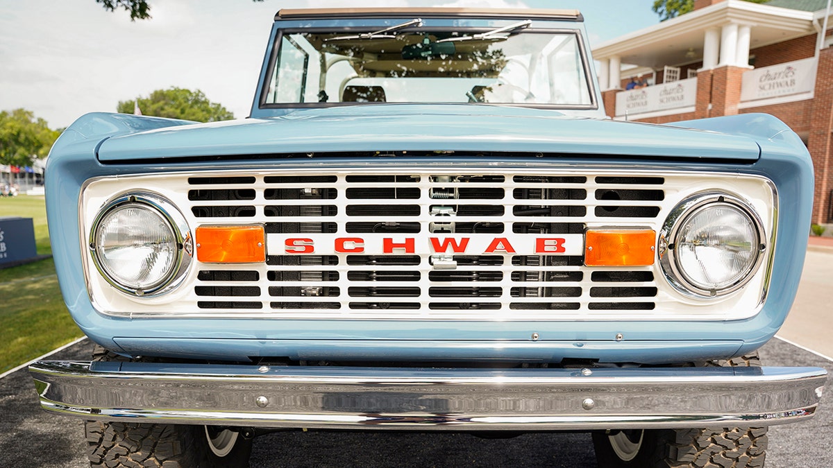 grillo bronco grille