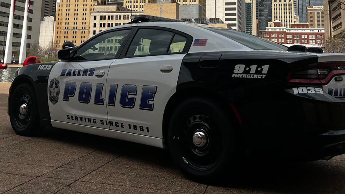 Dallas police car