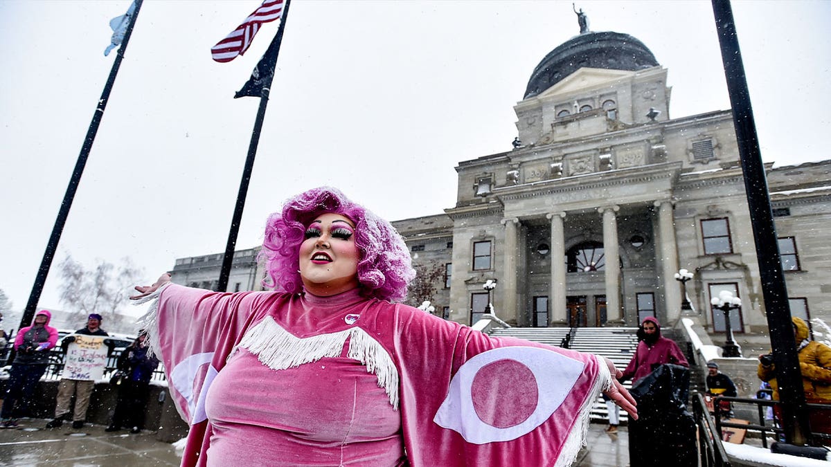 drag show at MT Capitol