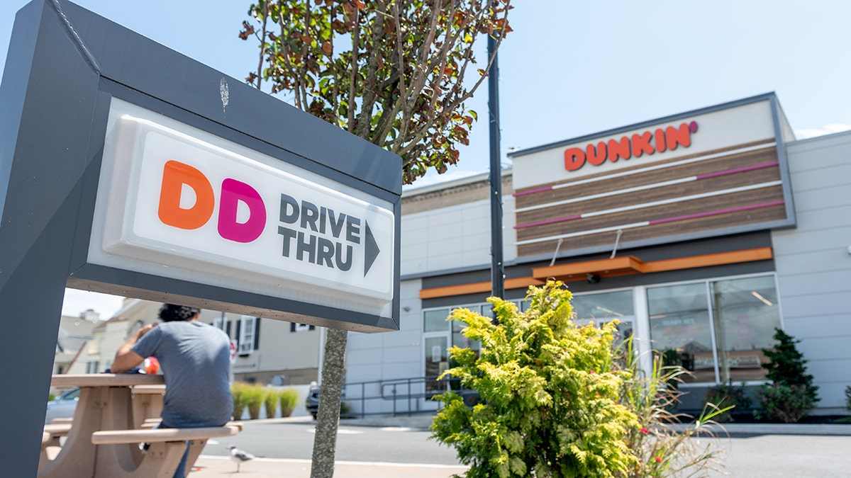 https://a57.foxnews.com/static.foxnews.com/foxnews.com/content/uploads/2023/05/1200/675/dunkin-drive-thru-sign.jpg?ve=1&tl=1