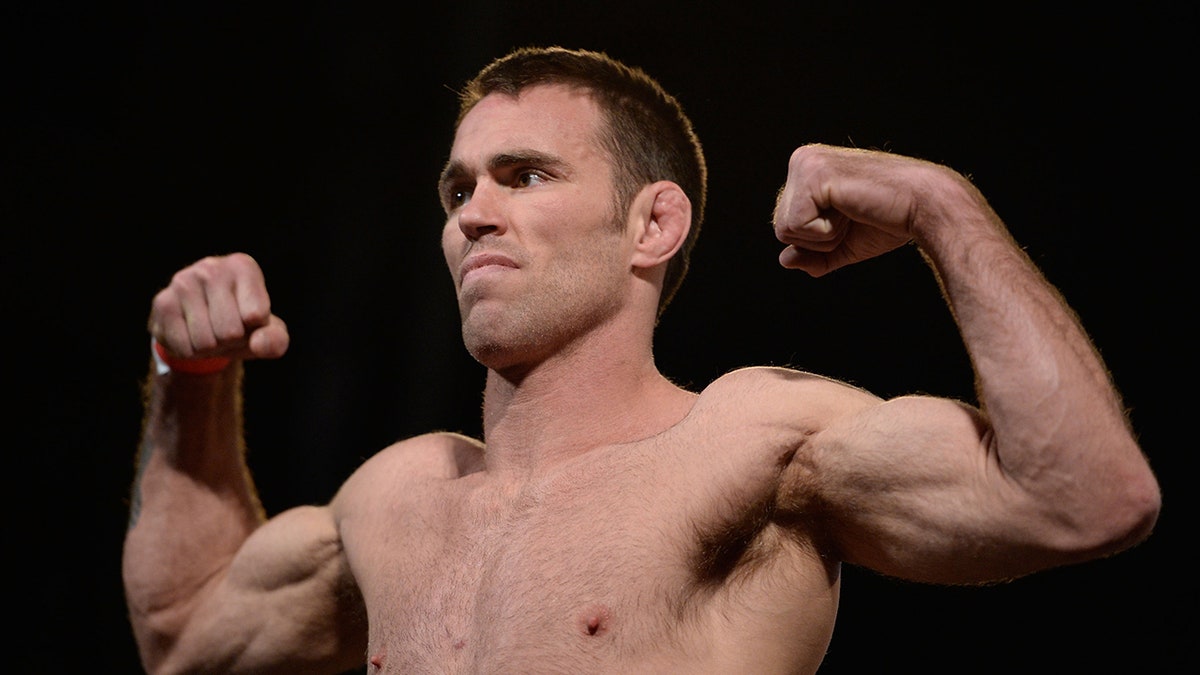 Jake Shields weighing in