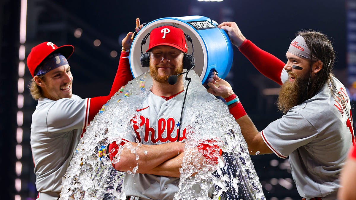 Craig Kimbrel getting gatorade bath