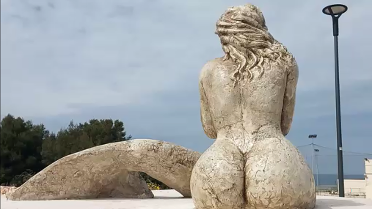 Mermaid sand sculpture with big boobs causes predictable controversy