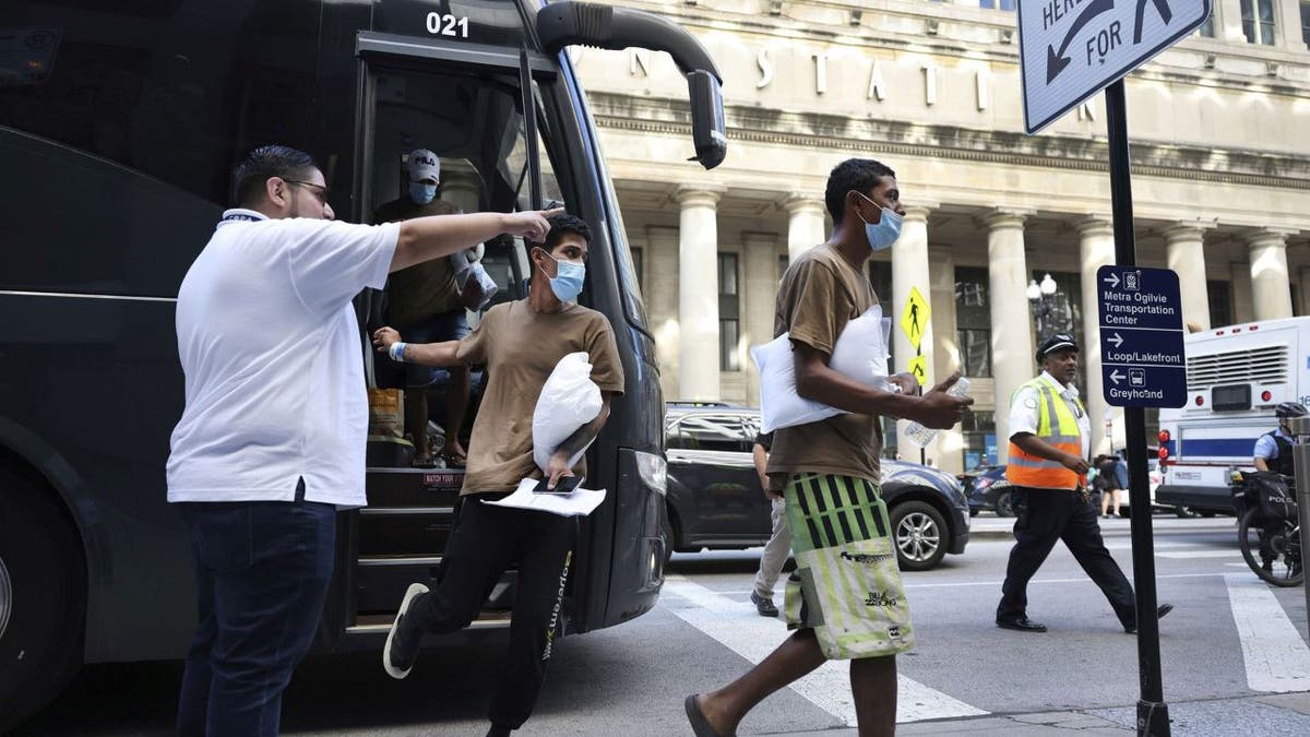 Migrants arriving in Chicago