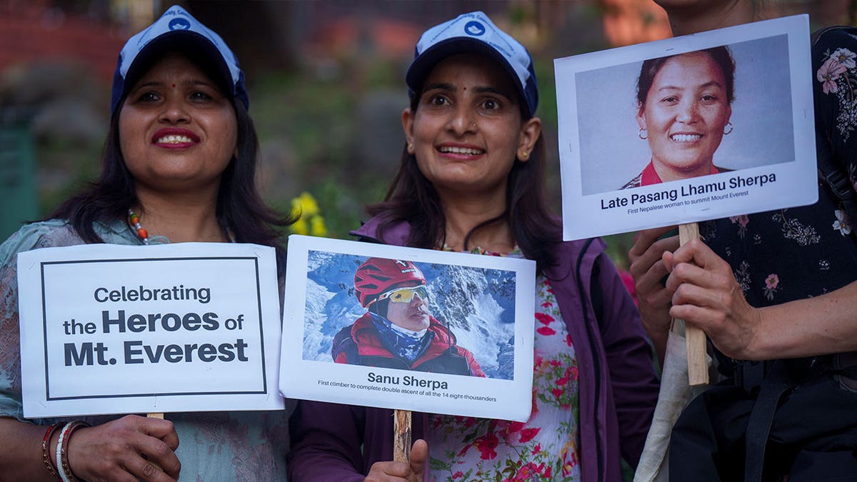 nepalese women