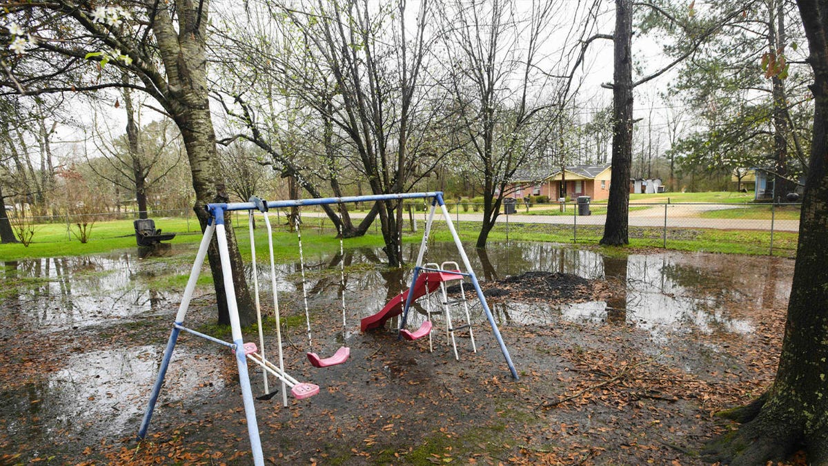 AL front yard flooding