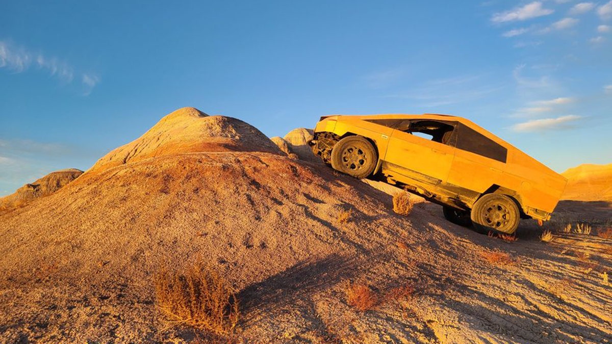 plybertruck climbing
