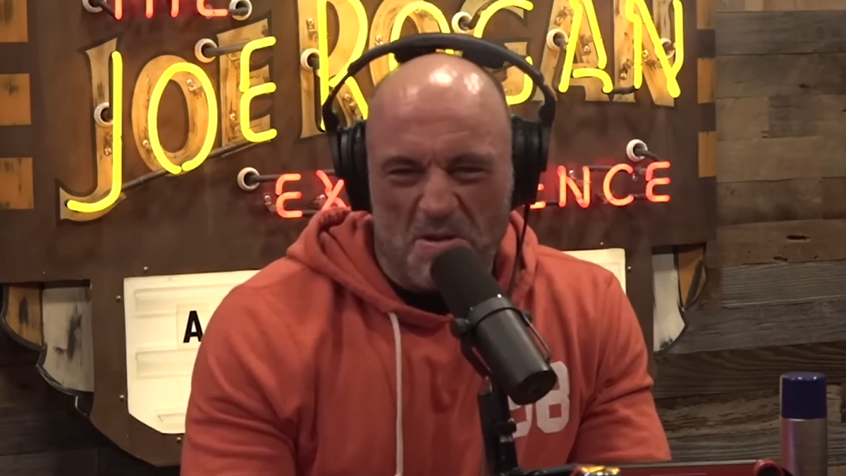 Rogan mocks ad
