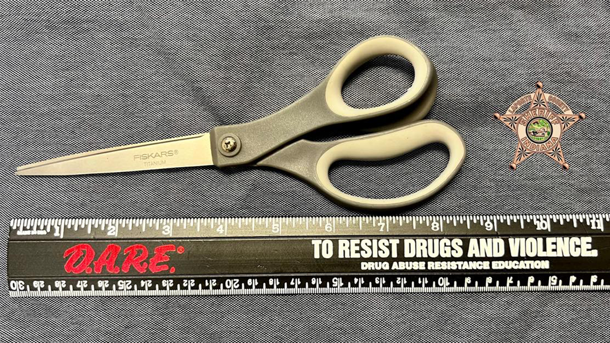 Scissors