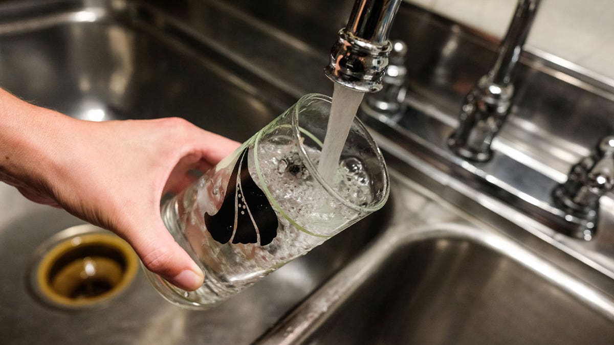 Water in Georgia town safe to drink again after pump stopped